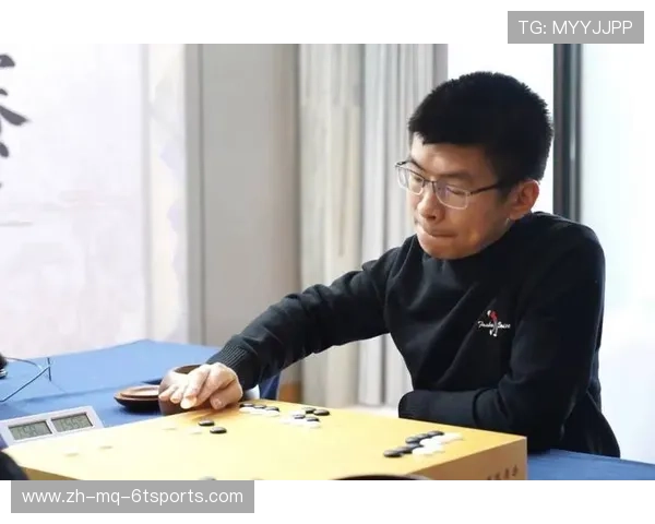 开封国手赛决赛战报丁浩直落两局击败范廷钰蝉联三届冠军